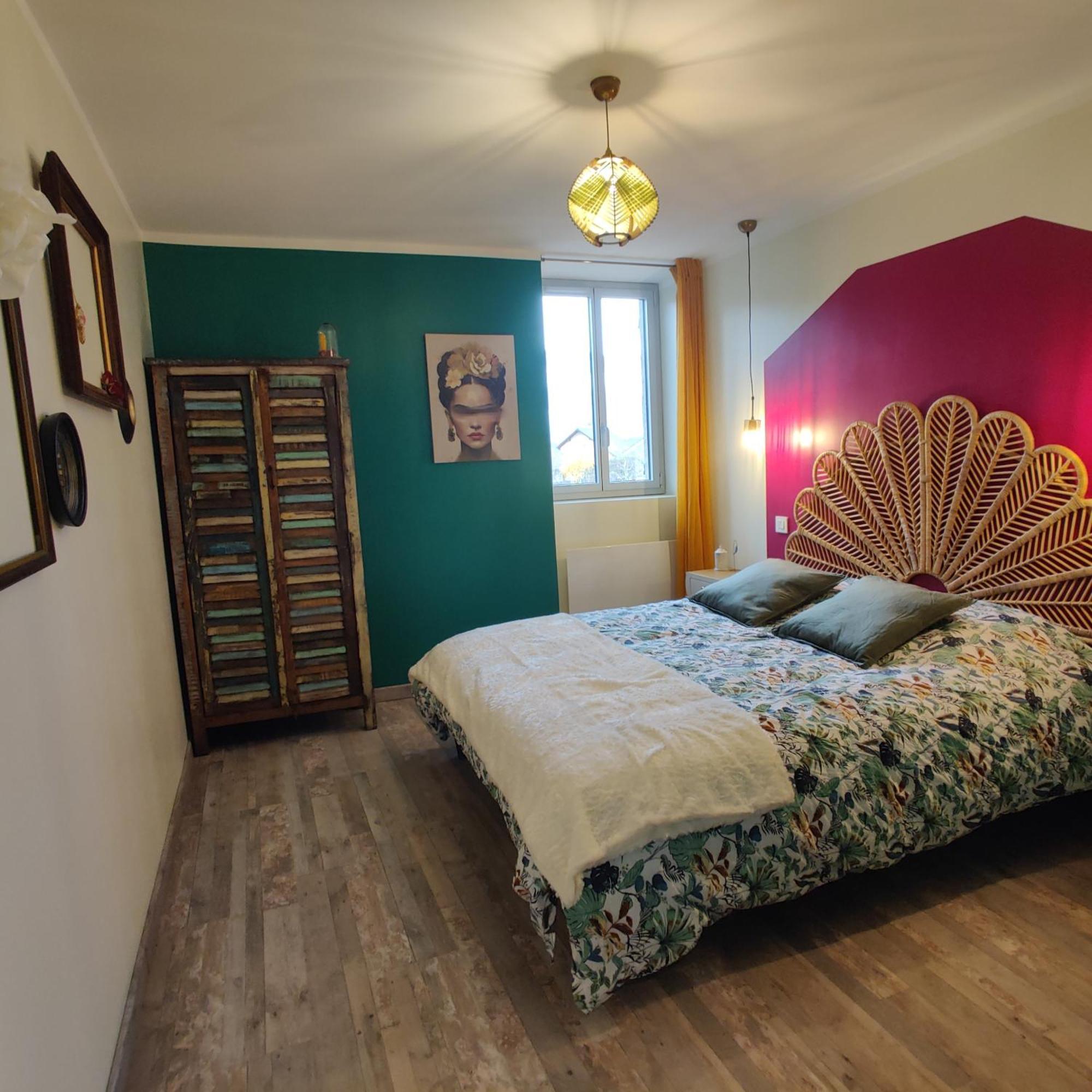 Au Coin Du Chemin Hotel Chambéry Cameră foto